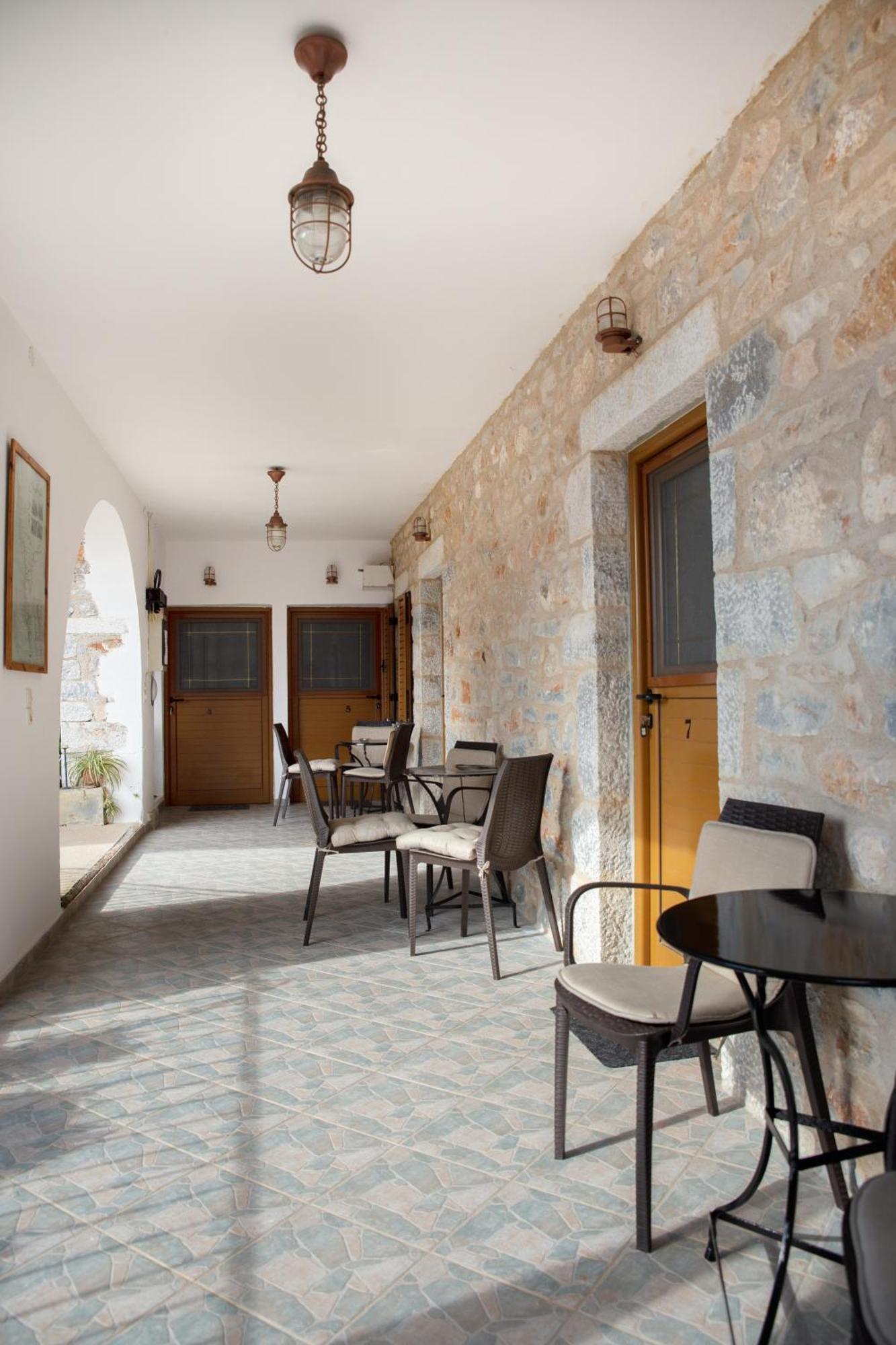 Traditional House Alepis In Areopolis Zewnętrze zdjęcie